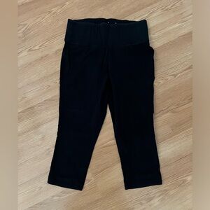 LIVI Capri Leggings black. size 14/16. From Lane Bryant.